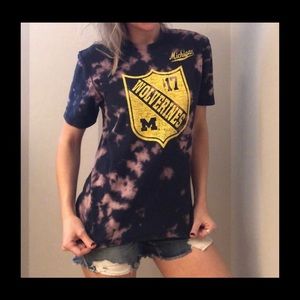 MICHIGAN WOLVERINES Tie Dye Football T-Shirt